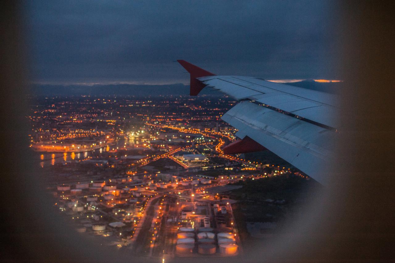 How To Travel Alone: 31 Tips For Solo Traveling How To Travel Alone: 31 Tips For Solo Traveling